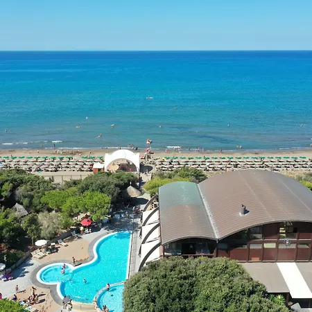 Canado Family Hotel-3